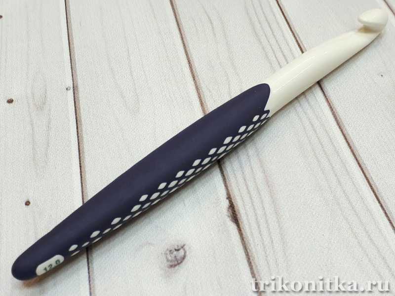 Крючок Prym Ergonomics пластик с прорезиненной ручкой 12.0мм, 17.5см Крючок Prym Ergonomics пластик с прорезиненной ручкой 12.0мм, 17.5см