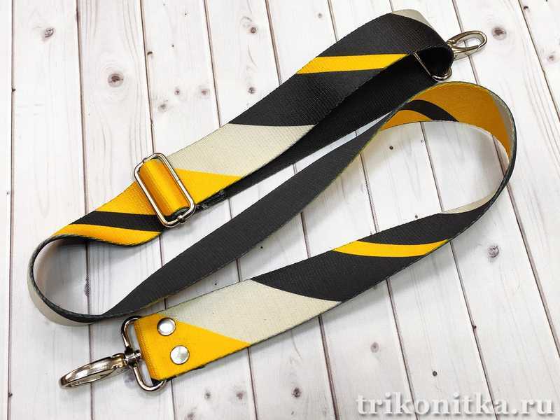 Ремень трикотаж желто-черный с карабинами, регулир., 39мм; 0,7-1,2м